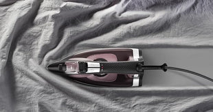 Rowenta Accessteam Steam Iron Microsteam 350 Soleplate Vertical Steaming Perfect Steam Distribution 180 g/min Steam Boost