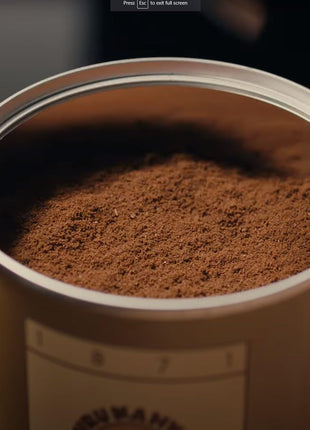 KURUKAHVECI MEHMET EFENDI Café turc, grains d'arabica, torréfié et moulu, arôme riche, frais, corps moyen à intense, goût original depuis 1871 (8,8 oz / 250 g) Paquet de 3